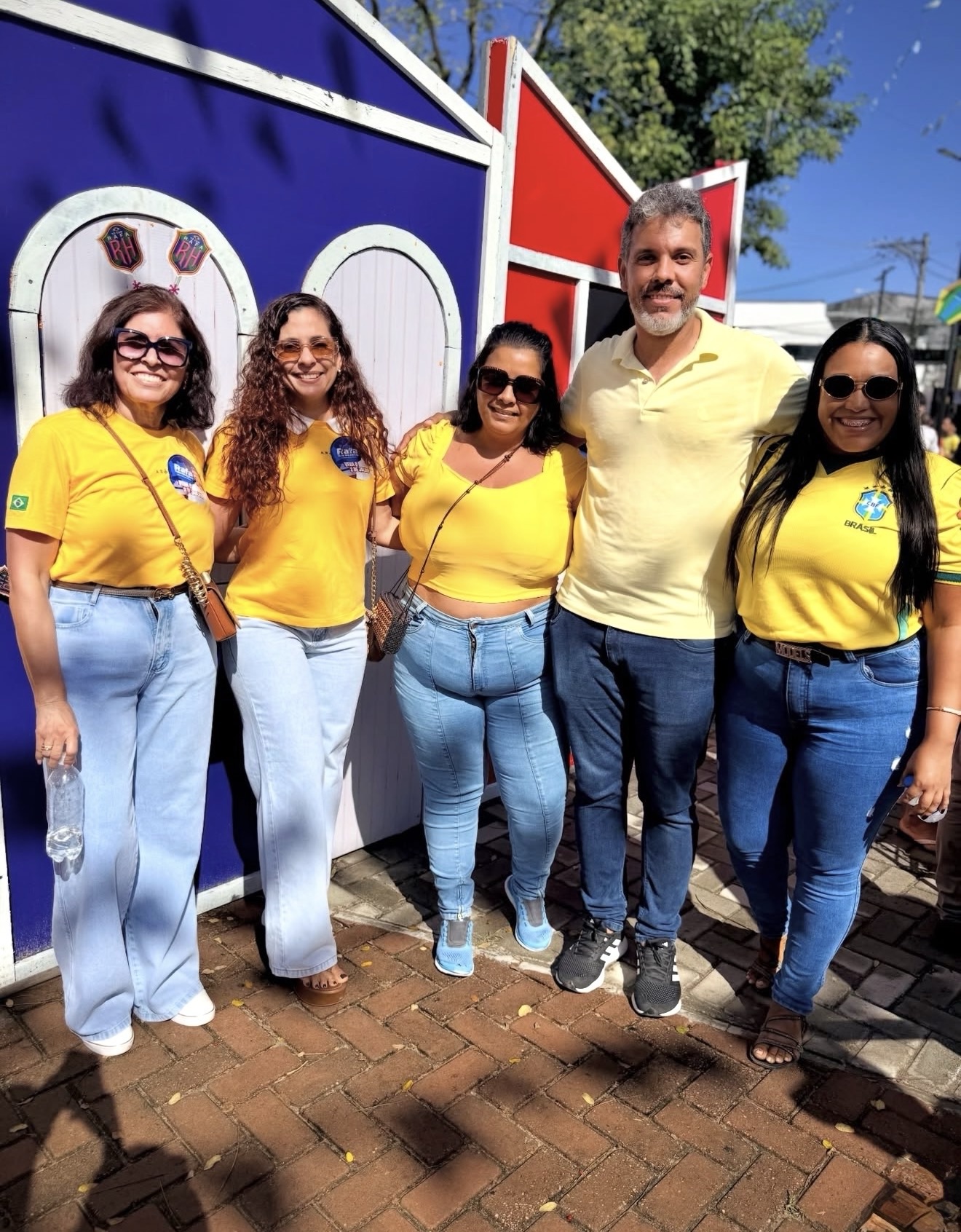 Amarelo toma conta das ruas e Rafa de Hildécio protagoniza um dos maiores atos políticos do 2 de Julho em Valença